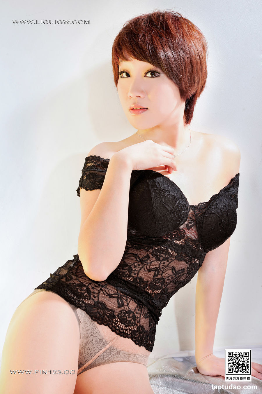 图片[4]-[Ligui丽柜] 2023.11.16 《丽柜典藏》伊园 [65+1P-61M]-绅士图