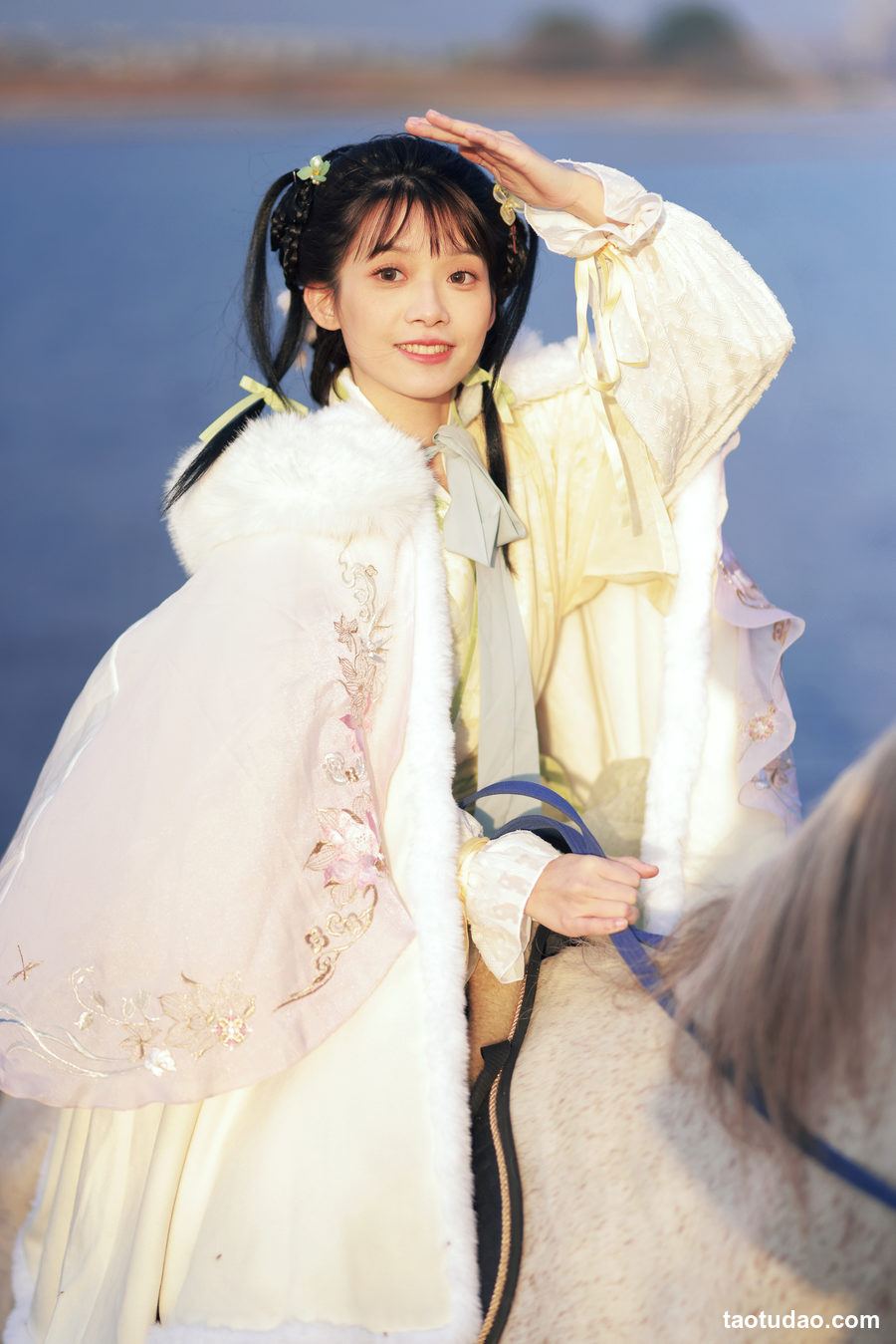 图片[2]-[YITUYU艺图语]2023.02.26 光 再拜陈三愿[24+1P／211MB]-绅士图