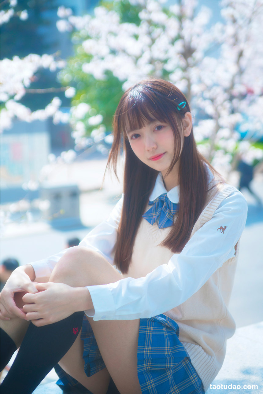 图片[4]-kyokyo沉迷汉堡王 – 樱花与JK [9P-42MB]-绅士图