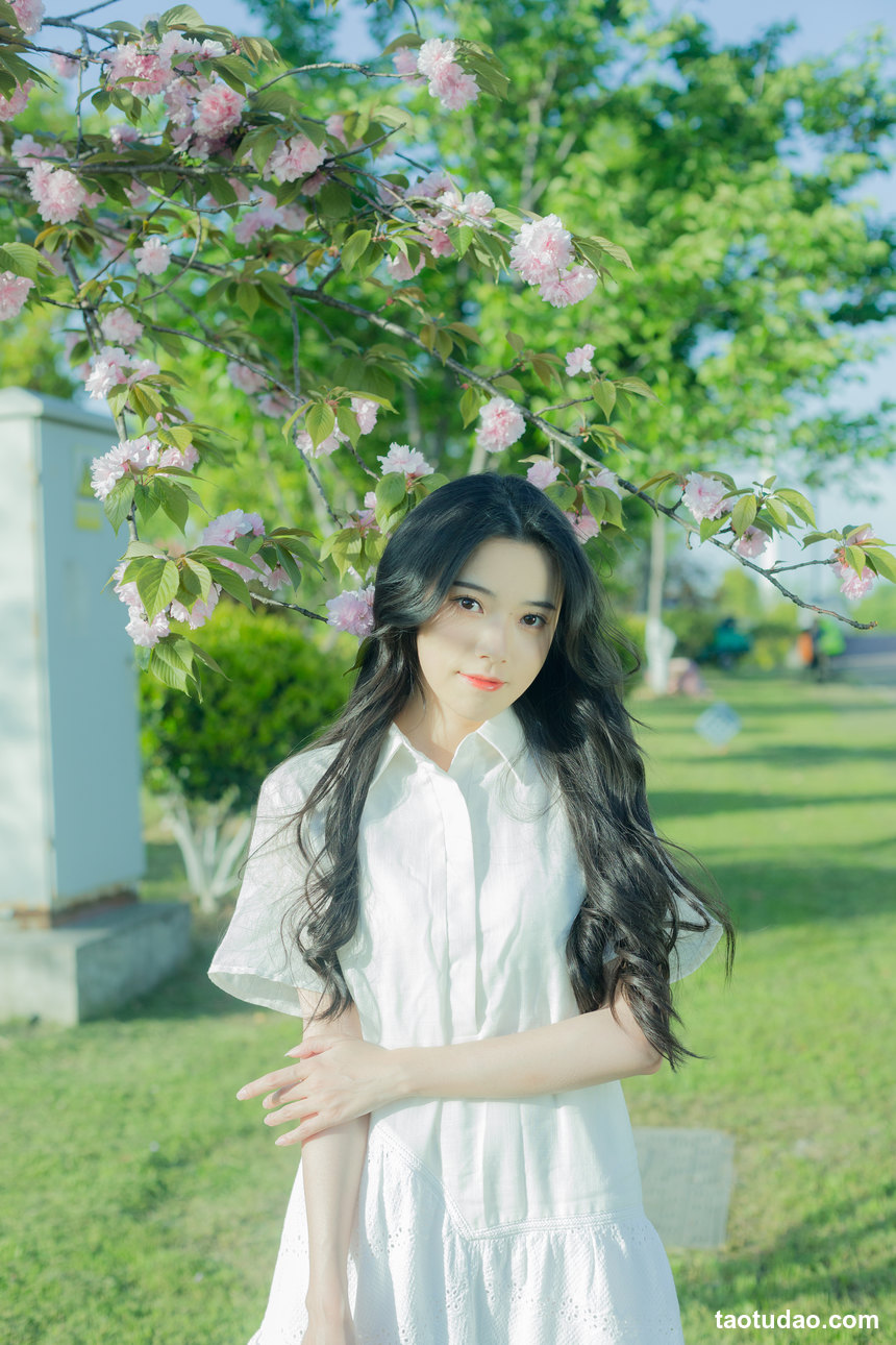 图片[3]-[YITUYU艺图语]2022.07.29 给晚樱的情歌 静鏡婧[27+1P／266MB]-绅士图