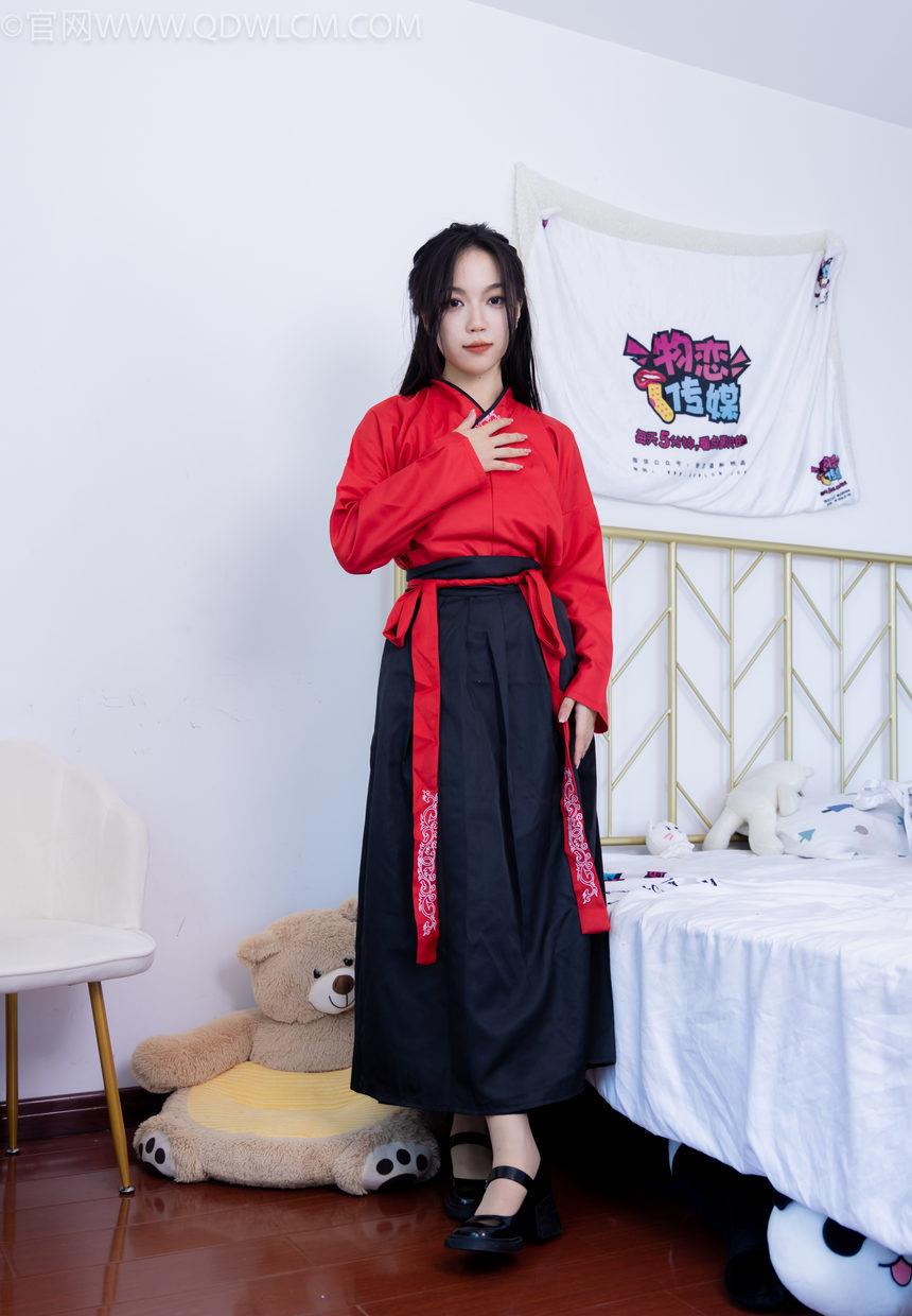 物恋传媒 NO.2330 纱纱-汉服、皮鞋、白棉袜、薄肉丝（脚尖加固款）[219P-1V-6.66G]-艺库