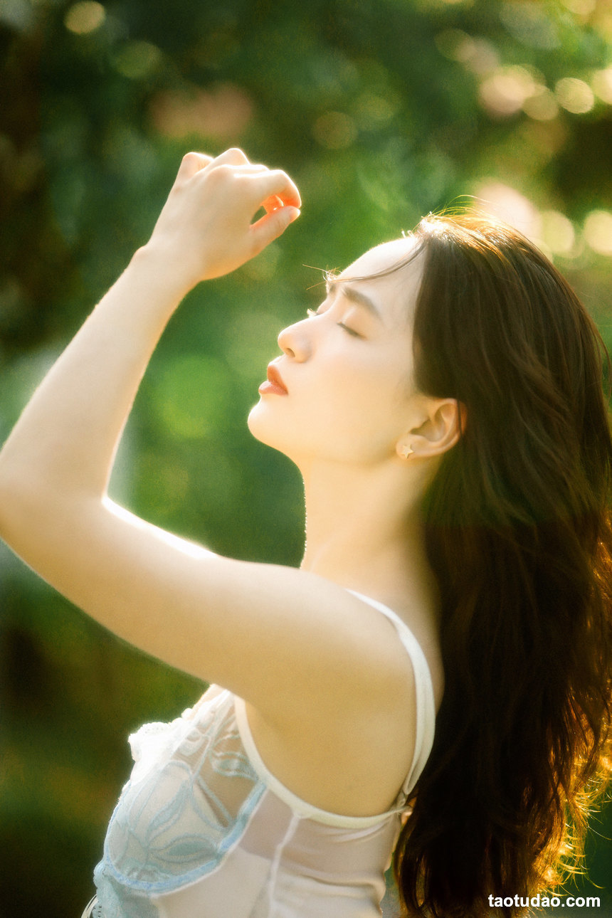 图片[4]-[YITUYU艺图语]2022.05.22 月光女孩 落落[19+1P／91.9MB]-绅士图