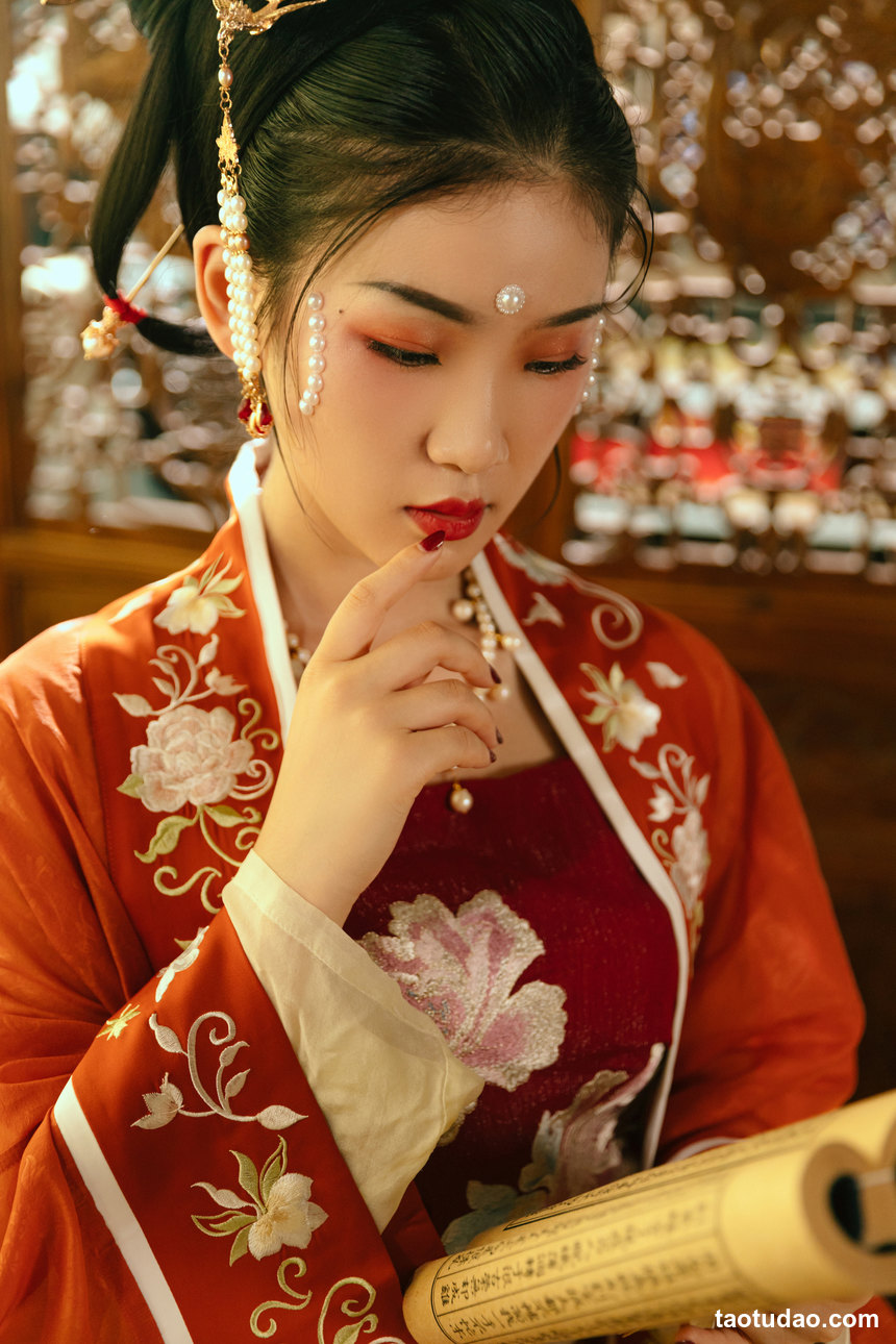 图片[3]-[YITUYU艺图语]2022.07.21 红妆 相望回首喵喵喵[28+1P／379MB]-绅士图