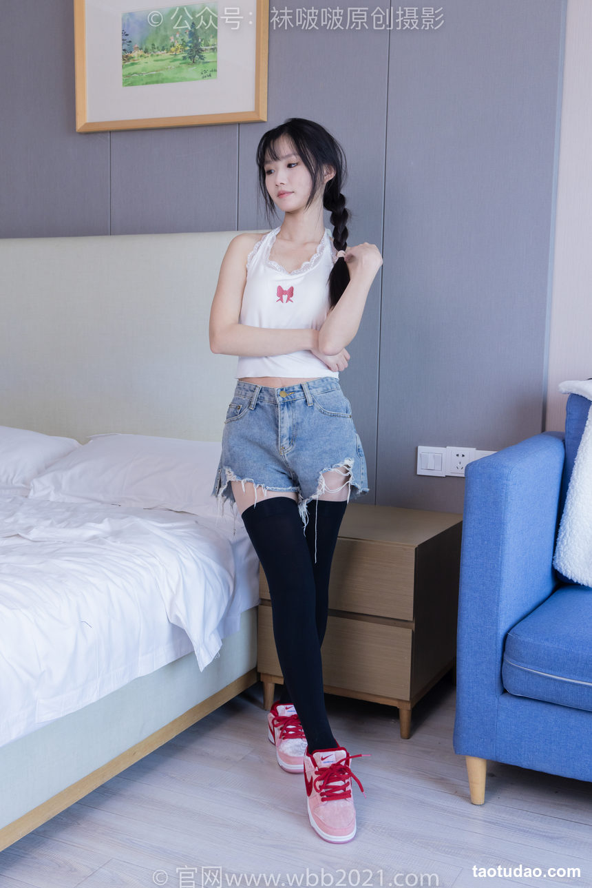 图片[4]-[BoBoSocks袜啵啵]NO.390 甜甜圈-板鞋、厚黑丝大腿袜、厚白丝大腿袜[148P+1V／6.19GB]-绅士图