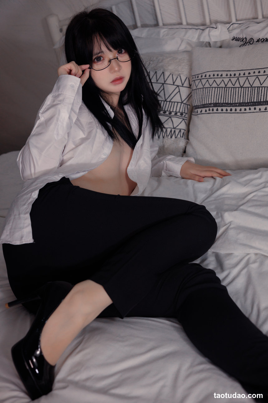 图片[2]-疯猫ss – 裤里丝 [40P-661MB]-绅士图