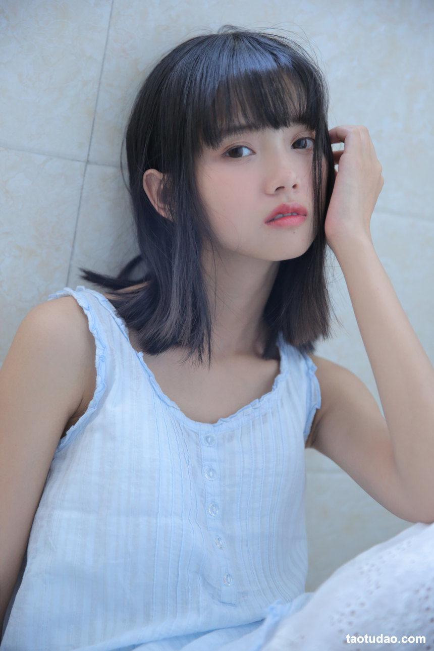 图片[2]-[YITUYU艺图语]2022.06.27 粉草回忆 兔子Zzz不吃胡萝卜[21+1P／154MB]-绅士图