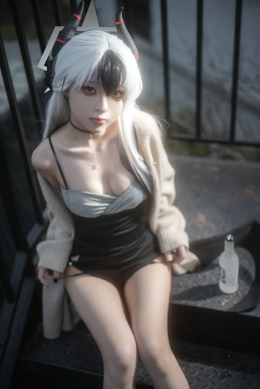 矢量鱼 - 礼服佳代子 / 32P-457MB / cos萌妹-艺库
