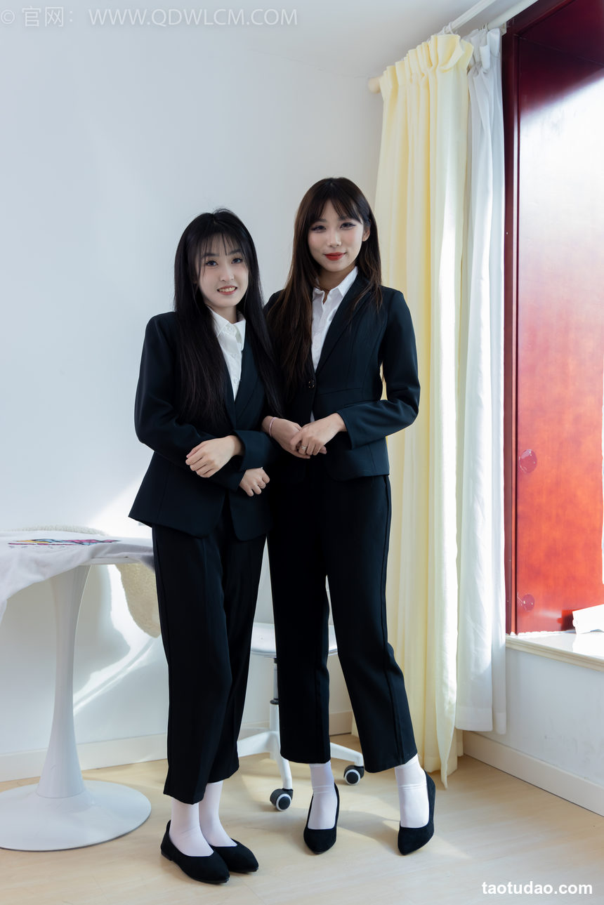 图片[2]-物恋传媒 NO.2216 泡泡&嘉木-手心的蔷薇[226P-1V-6.37G]-绅士图