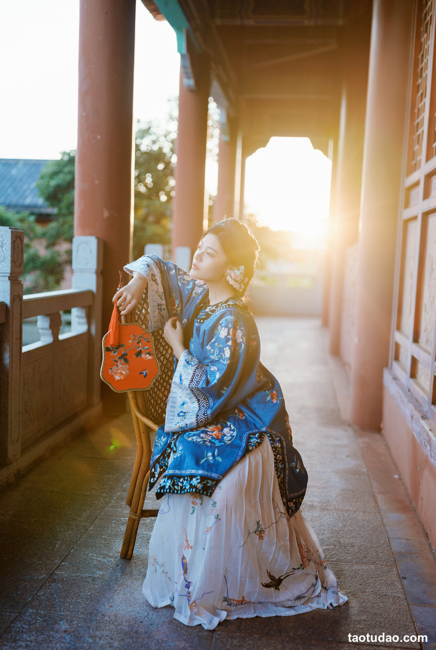 图片[2]-[YITUYU艺图语]2022.10.04 清汉女 椰子[25+1P／451MB]-绅士图