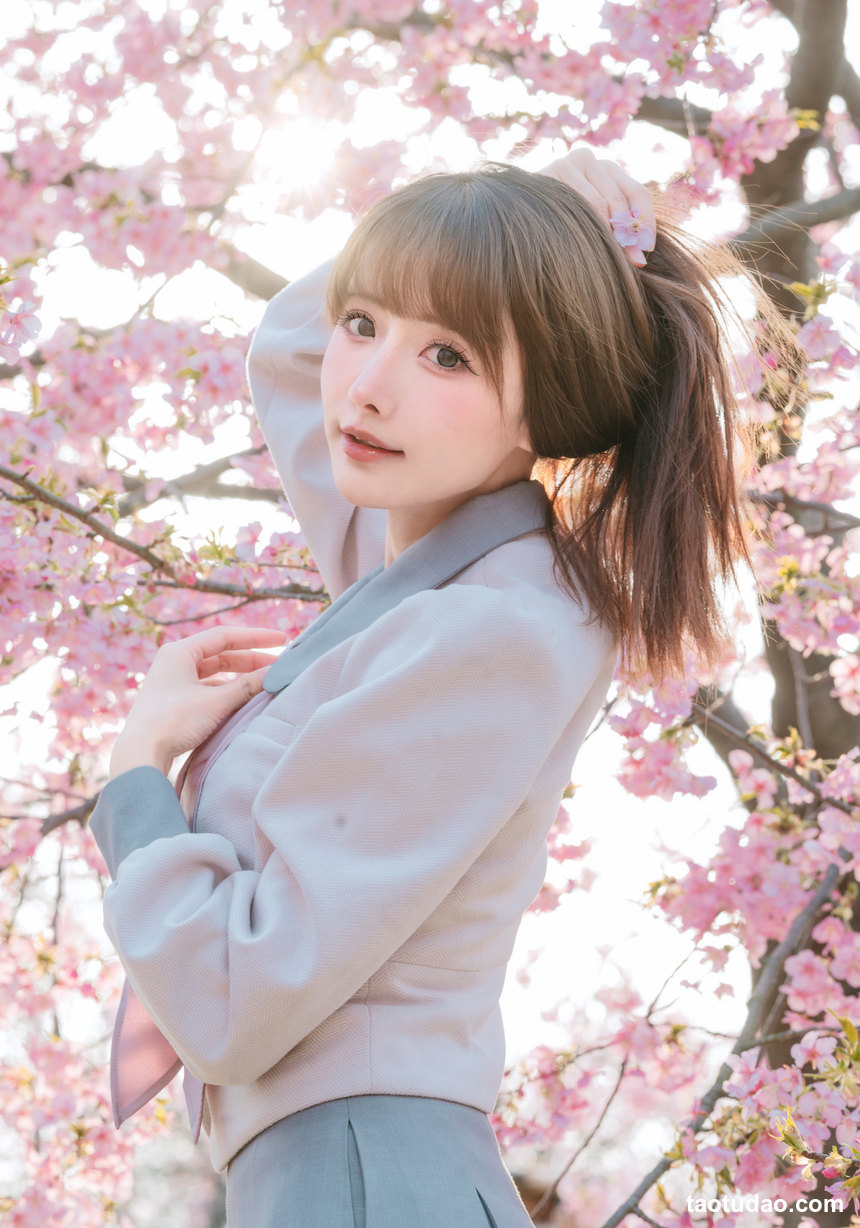 图片[3]-紫氯氯 – NO.03 樱花下的JK少女 [18P-72MB]-绅士图