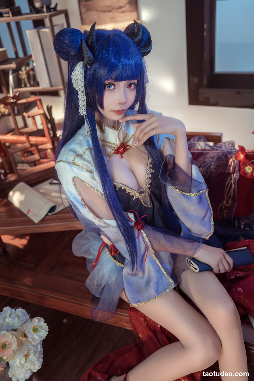 艾西Aiwest - NO.06 伊吹新年旗袍 [35P-910MB]-绅士图