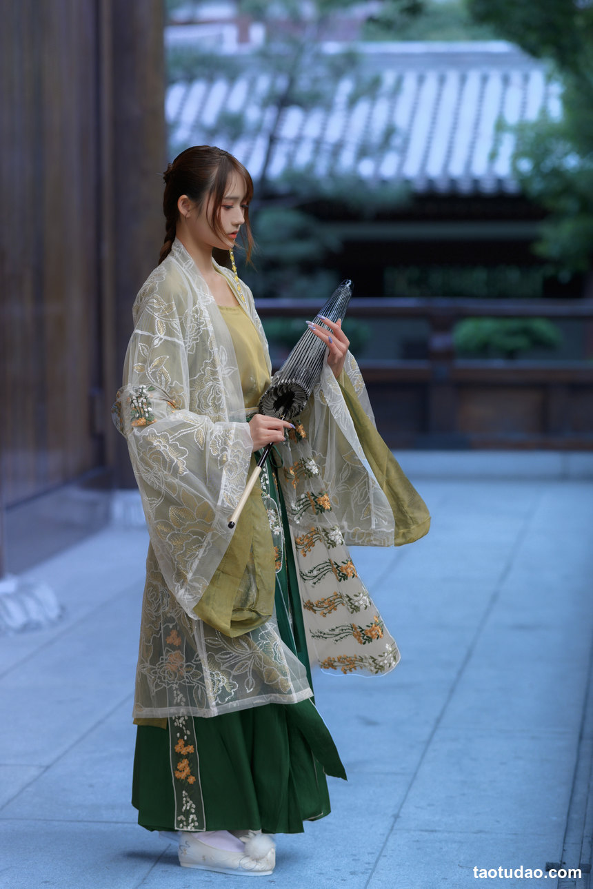 图片[4]-[YITUYU艺图语]2022.07.02 宫墙柳 兔子Zzz不吃胡萝卜[43+1P／451MB]-绅士图