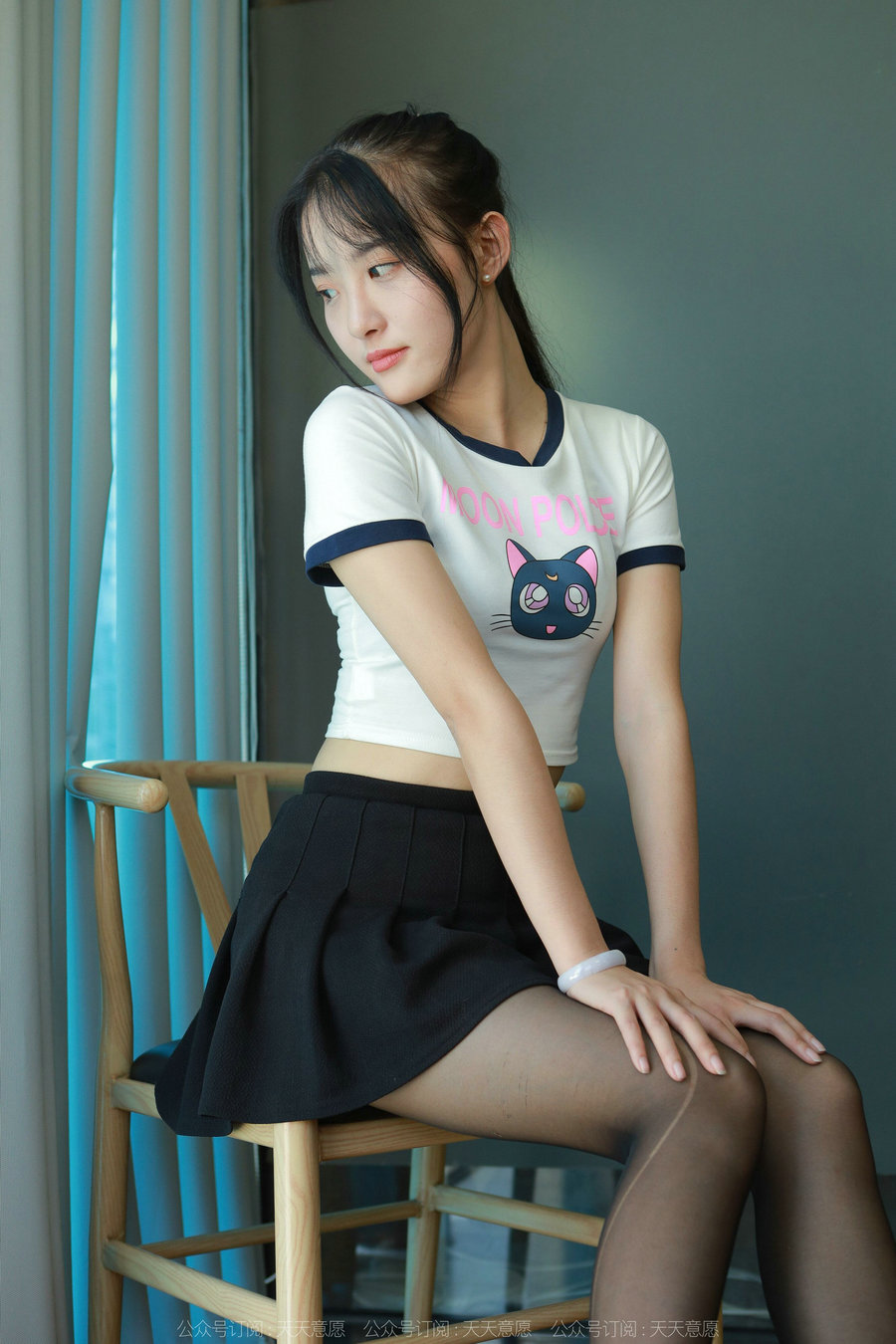 IESS异思趣向 - 模特：婉萍《葡萄成熟时》/ 81P-123MB / 机构-艺库