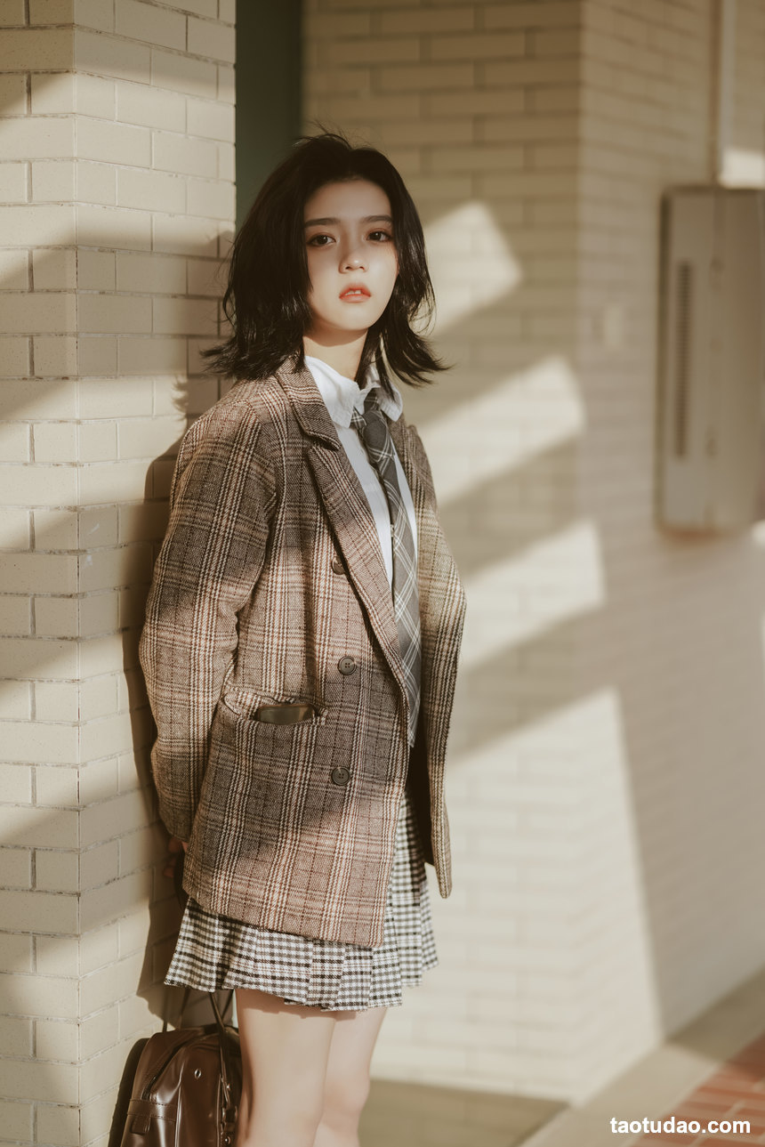 图片[4]-[YITUYU艺图语]2022.05.22 你的眼中明暗交杂一笑生花 Enndme[33+1P／305MB]-绅士图