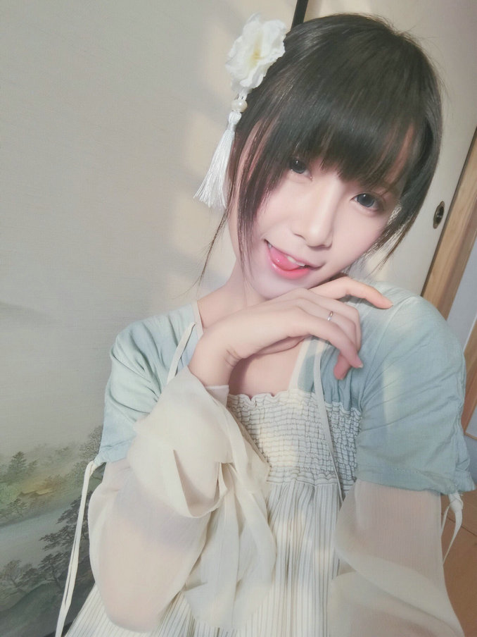 萝莉Alice布丁(我是一只啾) - 汉服 / 28P / 唯美杂图-绅士图