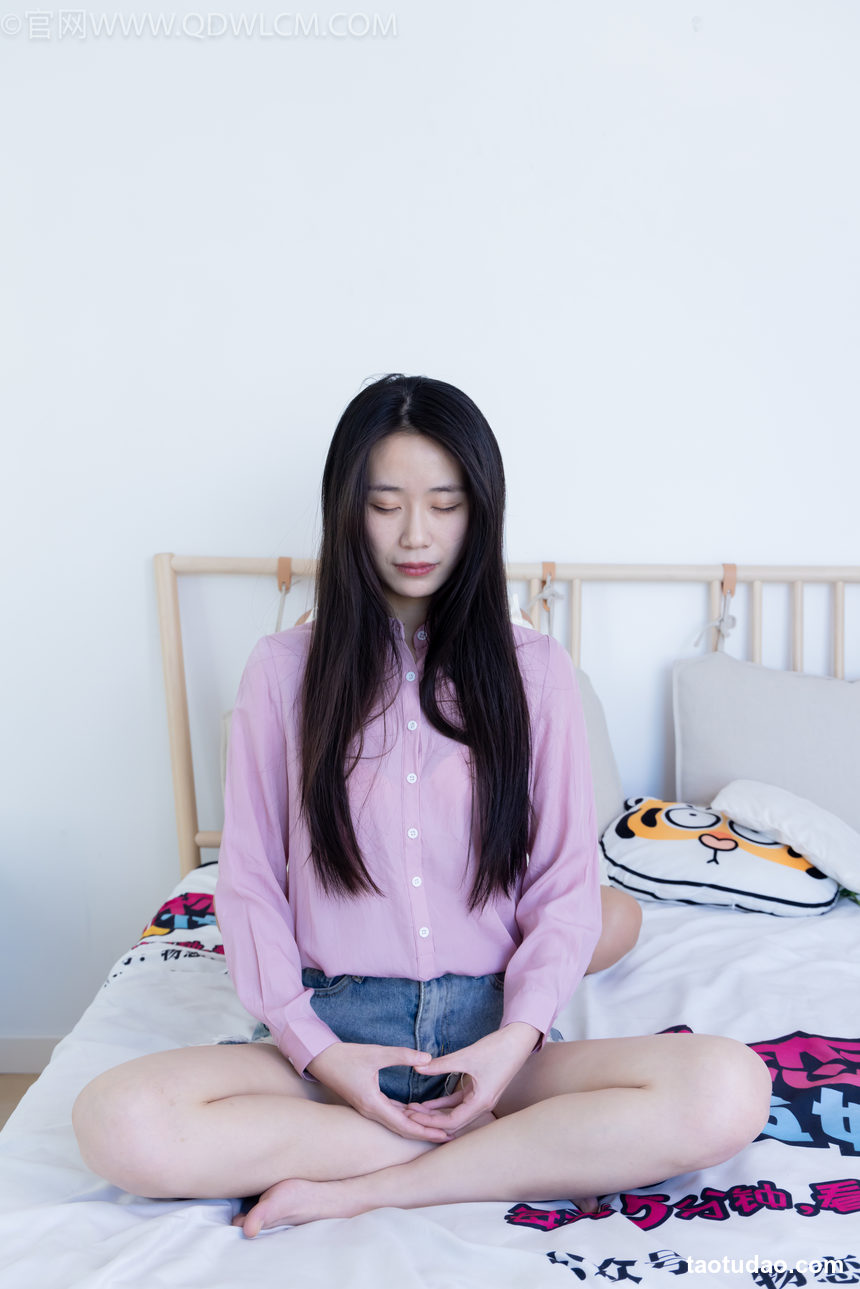 图片[2]-物恋传媒 NO.2259 菜菜&岚岚-平底鞋、高跟鞋、厚黑丝、薄白丝（脚尖加固款）、裸足、运功疗伤剧情[170P-1V-5.75G]-绅士图