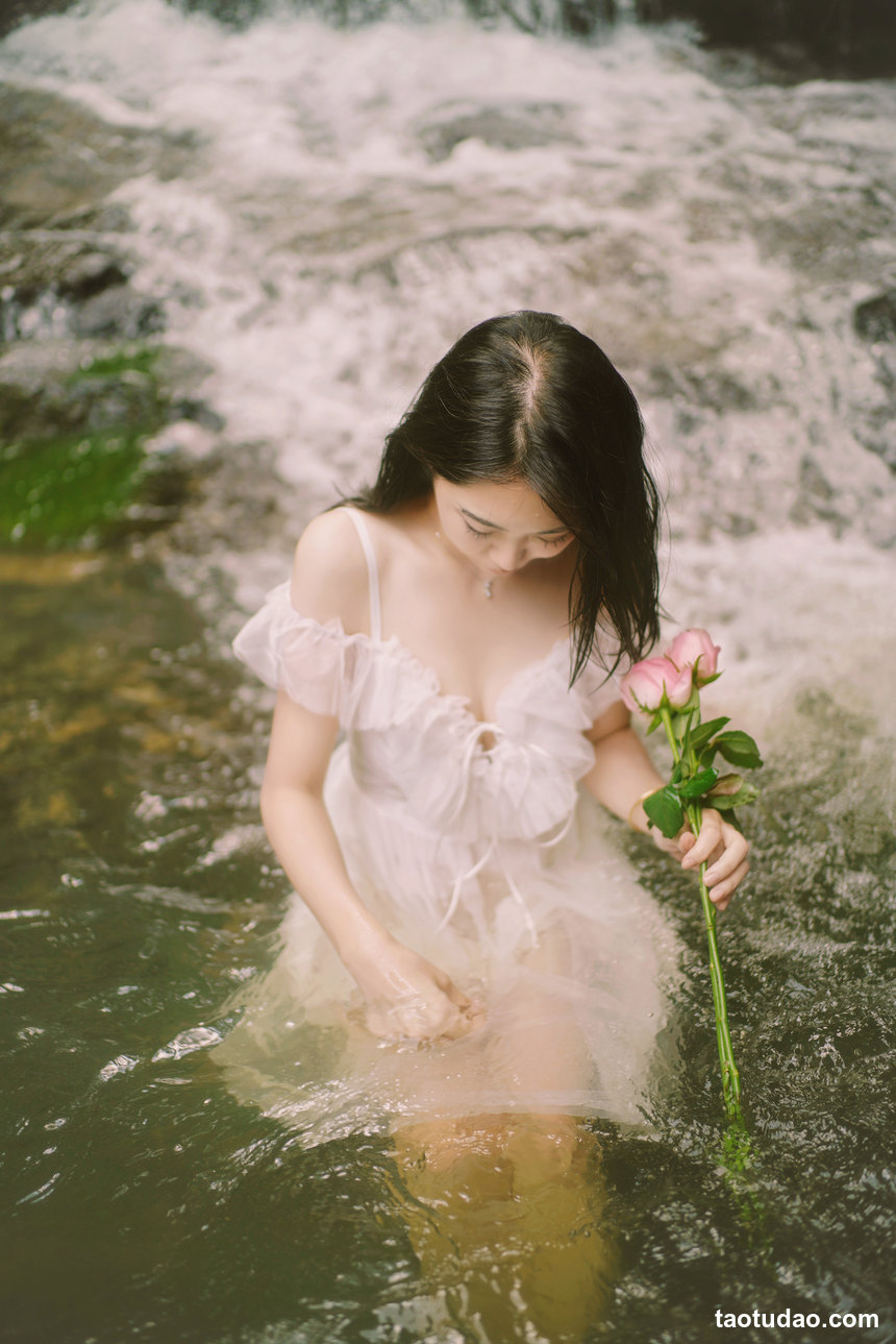 图片[4]-[YITUYU艺图语]2022.12.15 流淌的柔情 小桃[21+1P／267MB]-绅士图