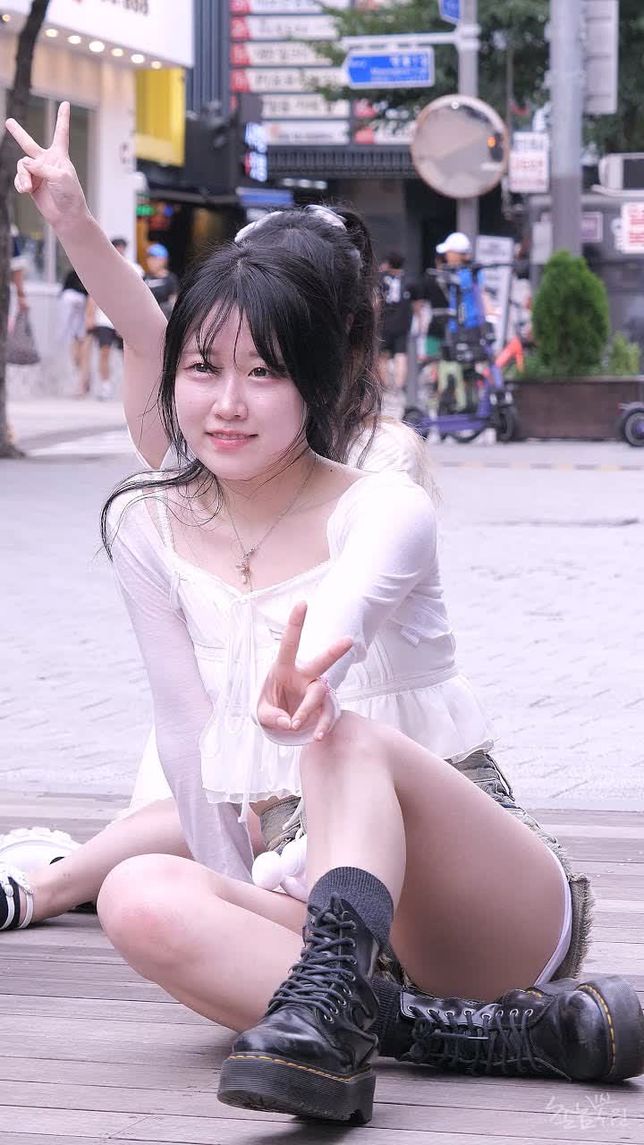 240728 승튜디오 (SloTudio) – OMG (한지우) 직캠 [신촌 버스킹] / 饭拍视频-艺库