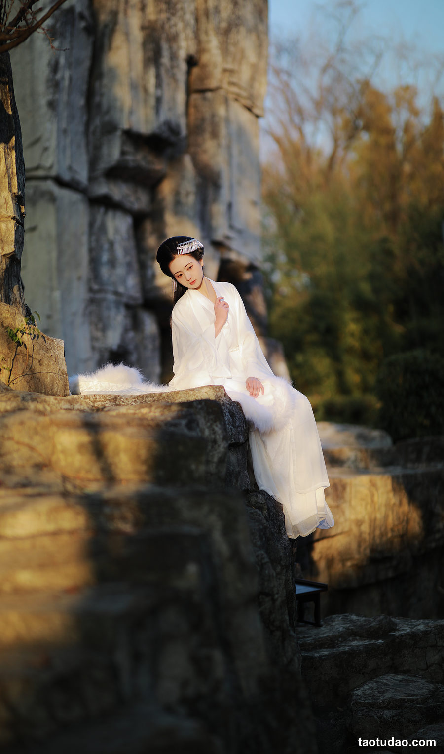 图片[3]-[YITUYU艺图语]2023.02.17 皑如山上雪皎若云间月 瑜瑾[24+1P／439MB]-绅士图