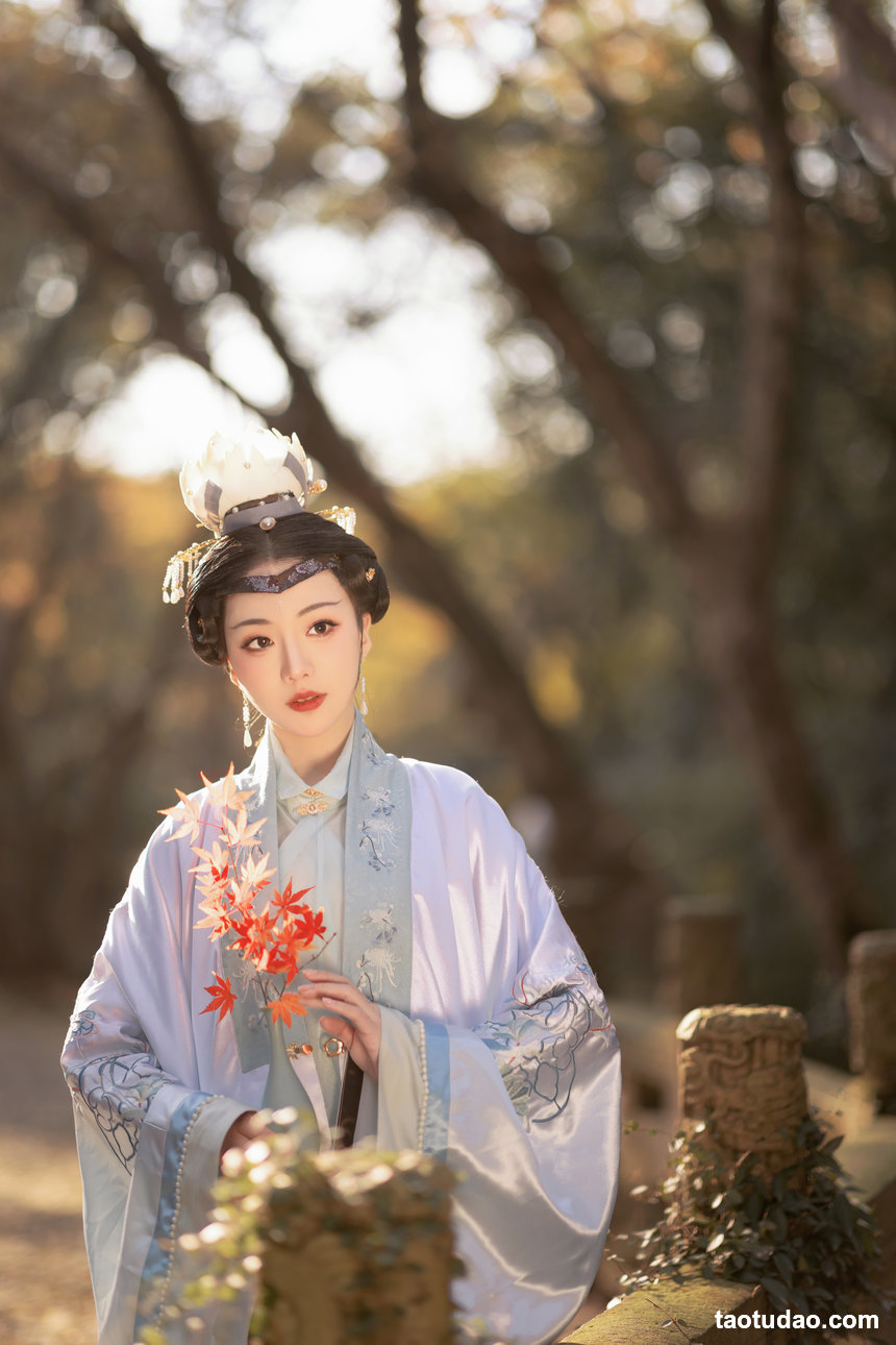 图片[4]-[YITUYU艺图语]2022.02.14 秋意 是真的南渊[24+1P／214MB]-绅士图