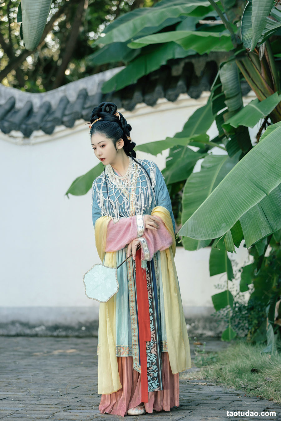 图片[3]-[YITUYU艺图语]2023.03.29 浣溪沙·小院闲窗春色深 沉诗思[21+1P／260MB]-绅士图