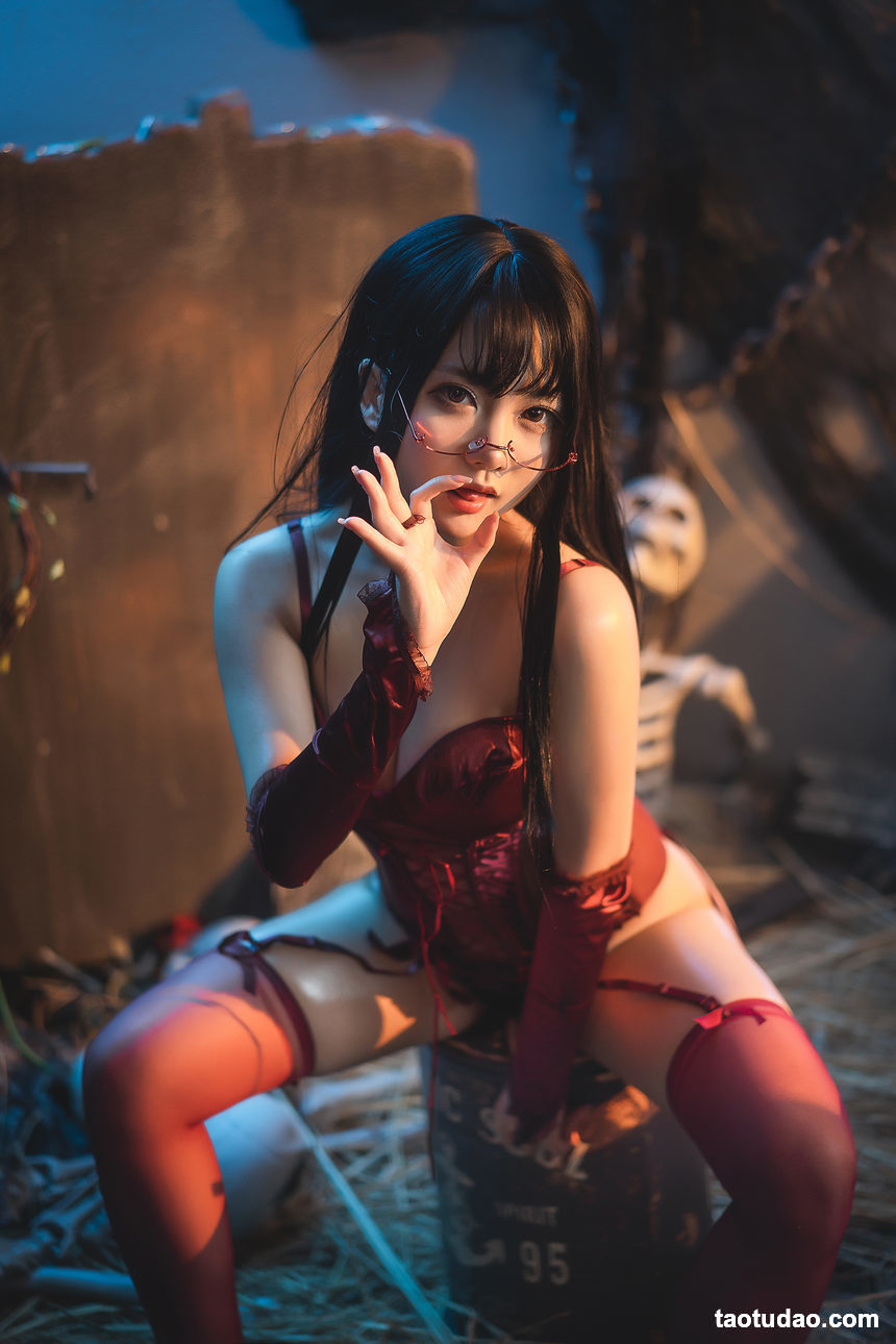 图片[2]-是一只熊仔吗 –  红色corset [42P-189MB]-绅士图