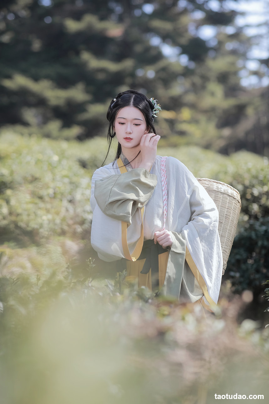 图片[2]-[YITUYU艺图语]2022.05.07 采茶女 之楠楠楠[21+1P／329MB]-绅士图