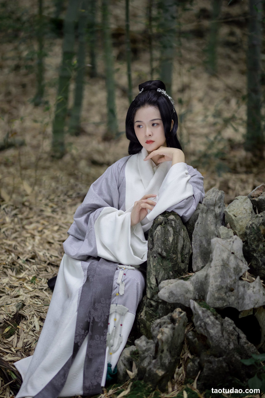 图片[4]-[YITUYU艺图语]2022.07.26 潇湘曲 JUNRIN木罗[21+1P／60.6MB]-绅士图