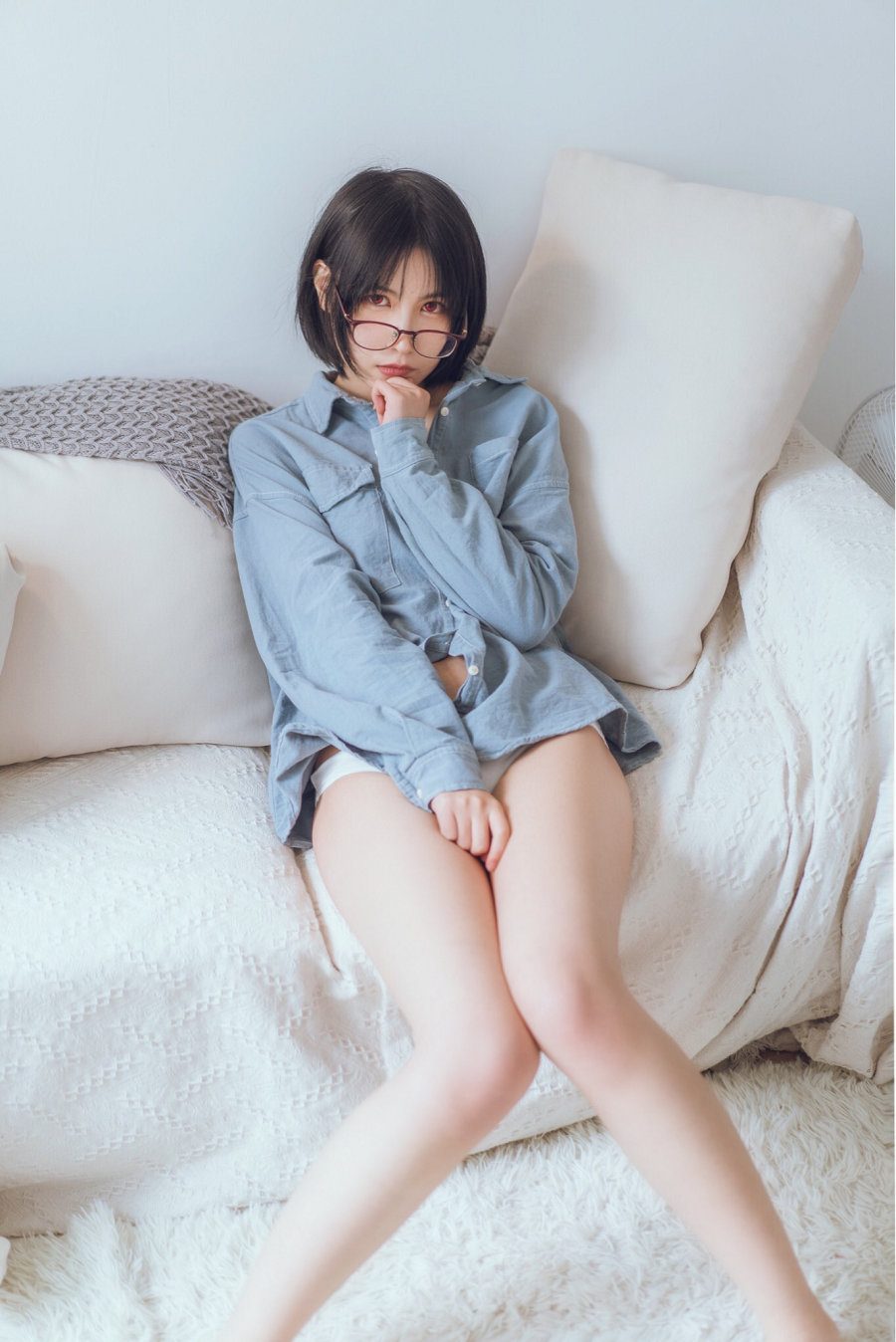 COSER美女逐月su - 蓝色衬衫 / 22P-88MB / cos萌妹-绅士图
