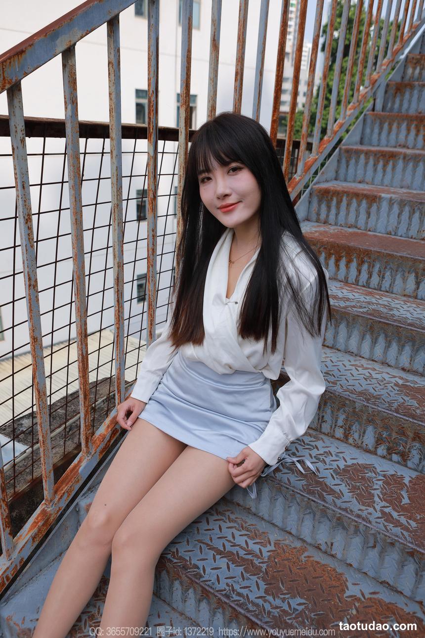 图片[2]-[IESS异思趣向] 2024.11.08 丝享家 1893 婉萍《蓝色短裙（上）》[80P-90MB]-绅士图