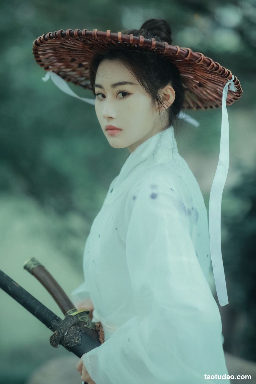 图片[2]-[YITUYU艺图语]2022.06.08 南宫仆射 keikei白茶清欢[22+1P／459MB]-绅士图