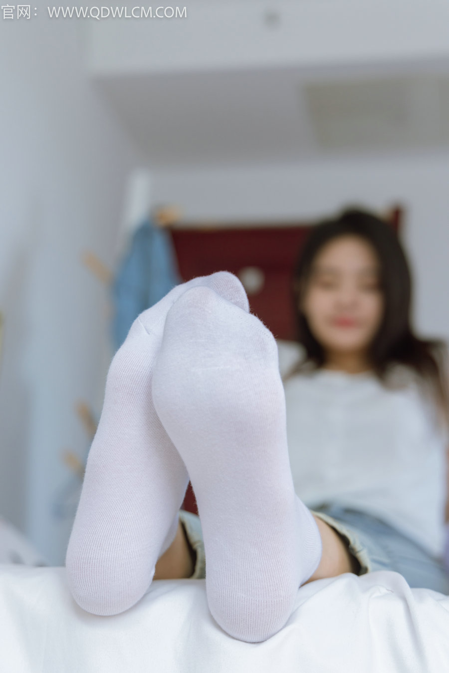 物恋传媒 No.1393 然然-遗失的美好 / 150P1V-3.68GB / 丝袜丝足-绅士图