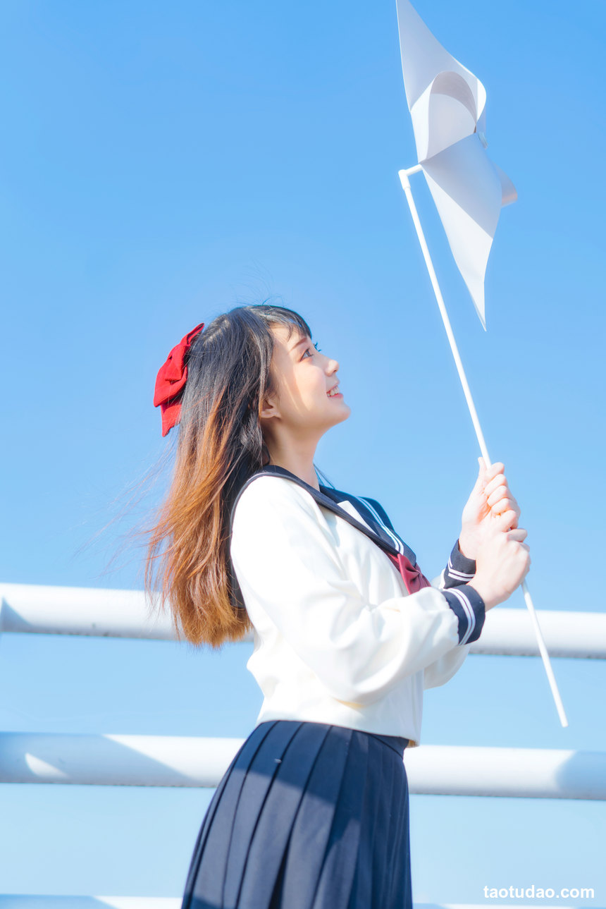 图片[4]-[YITUYU艺图语]2022.04.27 白色风车 思涼poi[25+1P／302MB]-绅士图