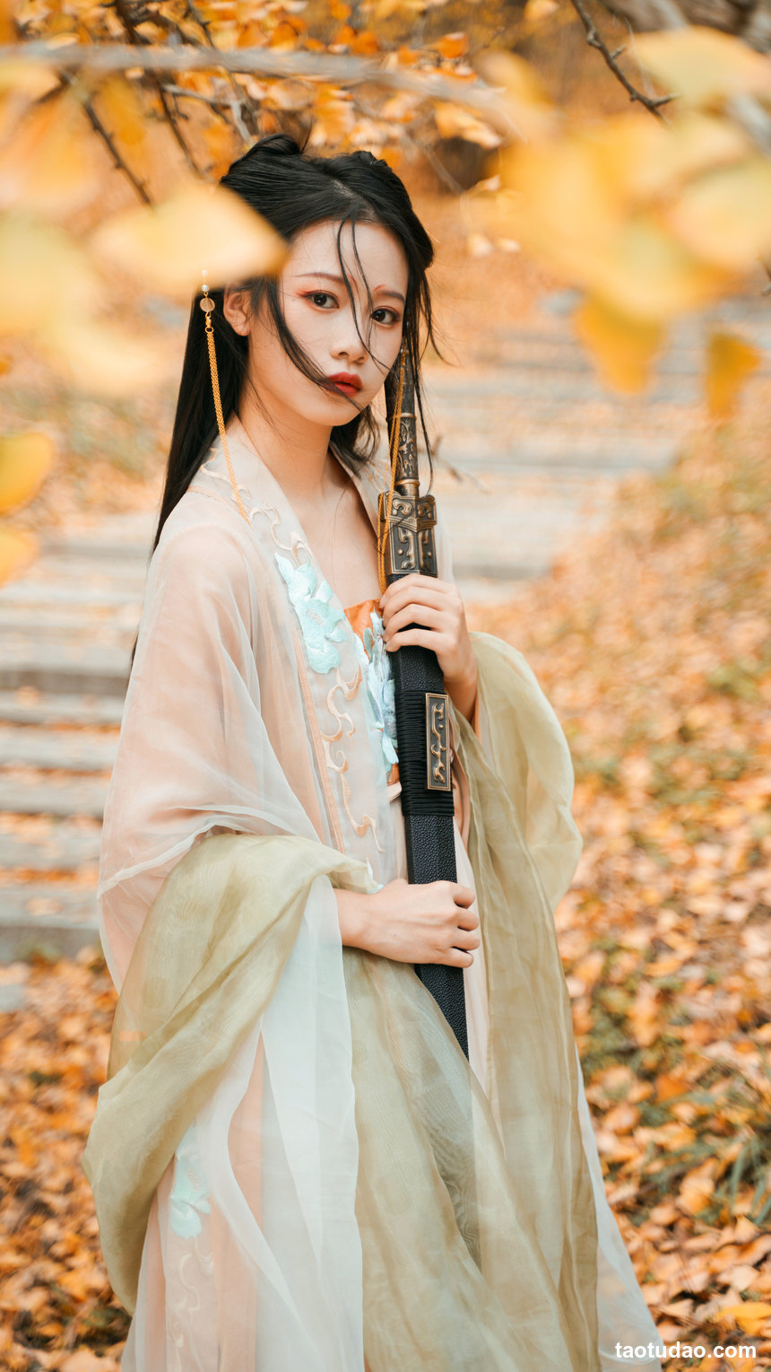 图片[4]-[YITUYU艺图语]2022.12.12 银杏树下 旺旺小小舒[38+1P／467MB]-绅士图