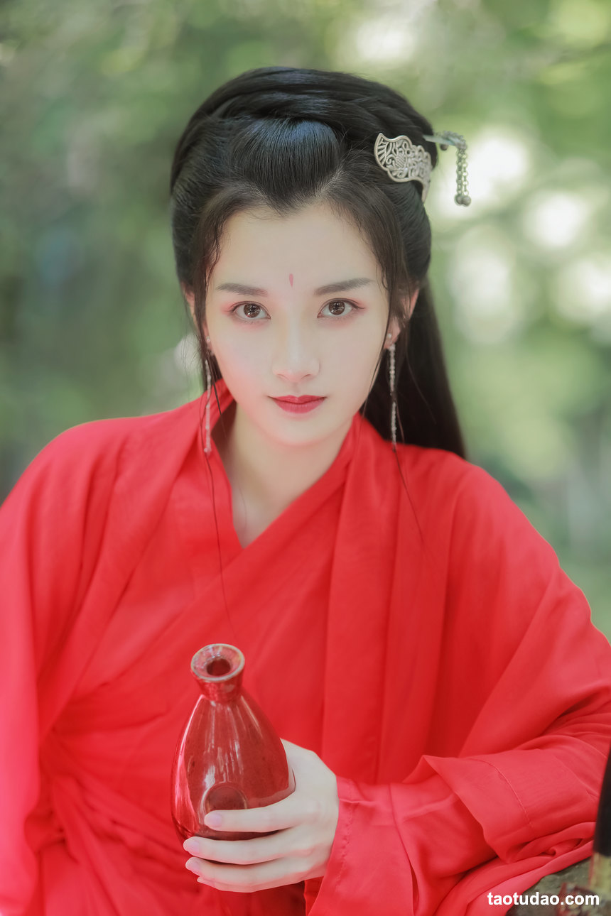 图片[4]-[YITUYU艺图语]2022.05.06 红衣行 嘉仪[21+1P／377MB]-绅士图