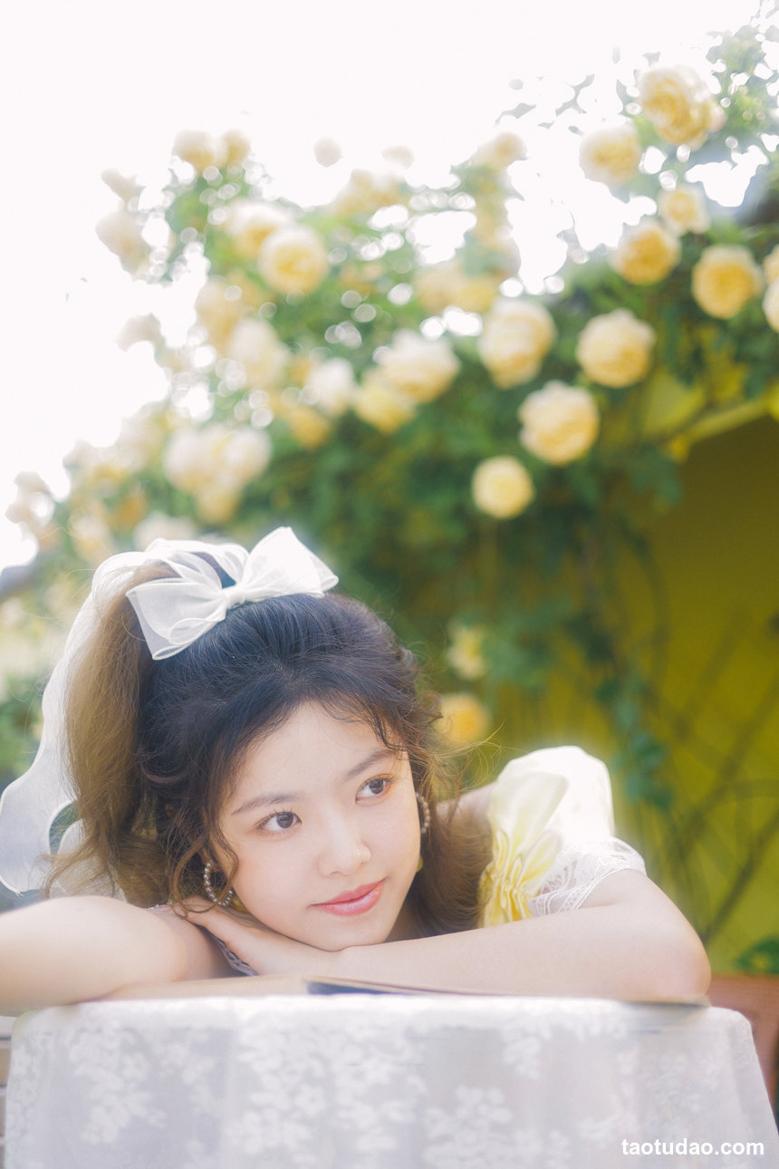 图片[2]-[YITUYU艺图语]2022.10.02 花恋语 盈盈[28+1P／225MB]-绅士图