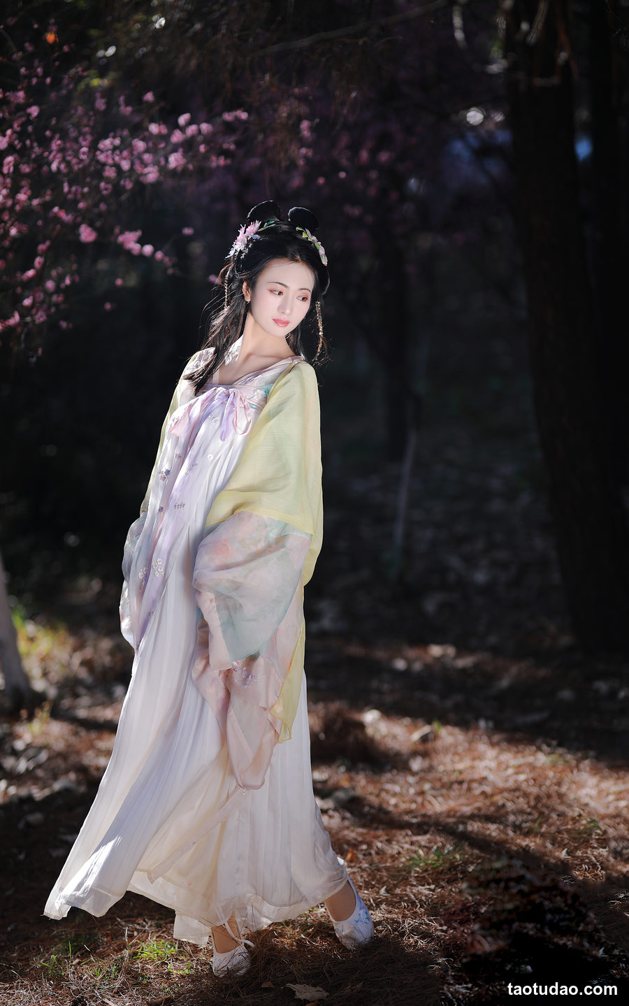 图片[3]-[YITUYU艺图语]2023.02.23 幸得识卿桃花面 瑜瑾[25+1P／516MB]-绅士图