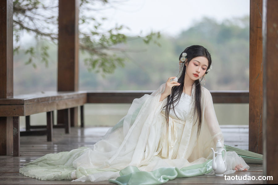 图片[2]-[YITUYU艺图语]2023.02.07 茉莉花 梨一依[21+1P／228MB]-绅士图