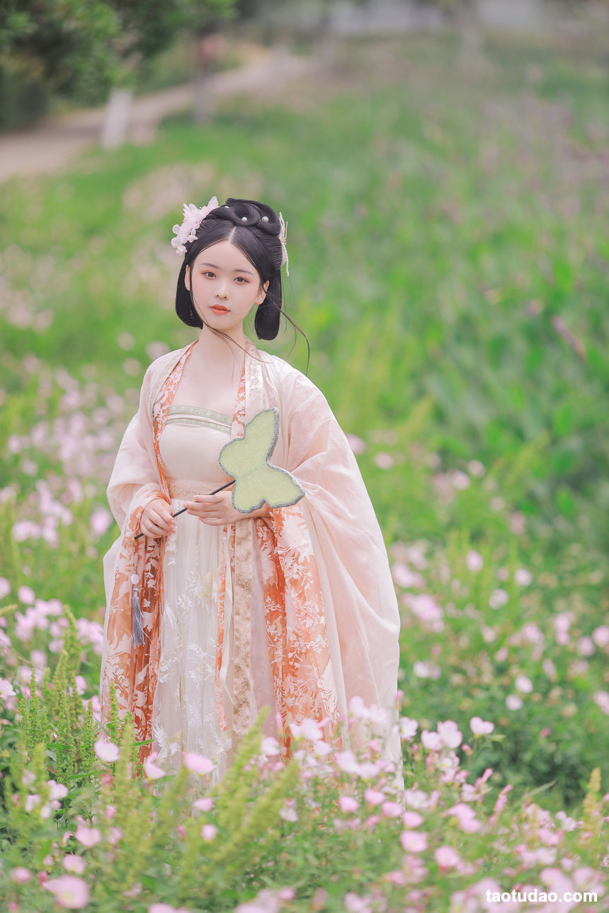 图片[2]-[YITUYU艺图语]2022.08.17 春有约 花不误 蘑菇任性鬼[19+1P／165MB]-绅士图