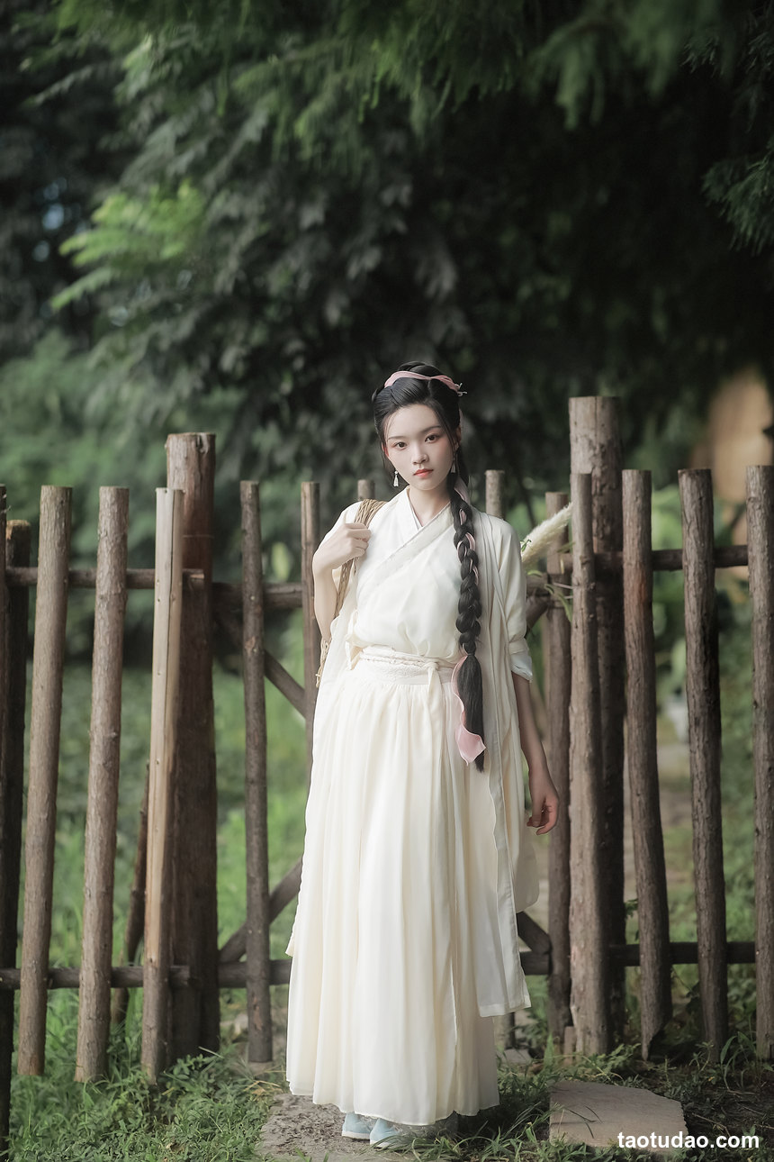 图片[3]-[YITUYU艺图语]2022.05.29 采药医女 静沅[27+1P／416MB]-绅士图