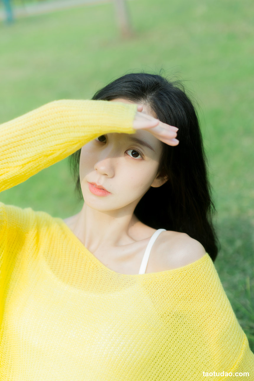 图片[4]-[YITUYU艺图语]2022.11.26 秋风轻轻 饲猫少女-[37+1P／342MB]-绅士图