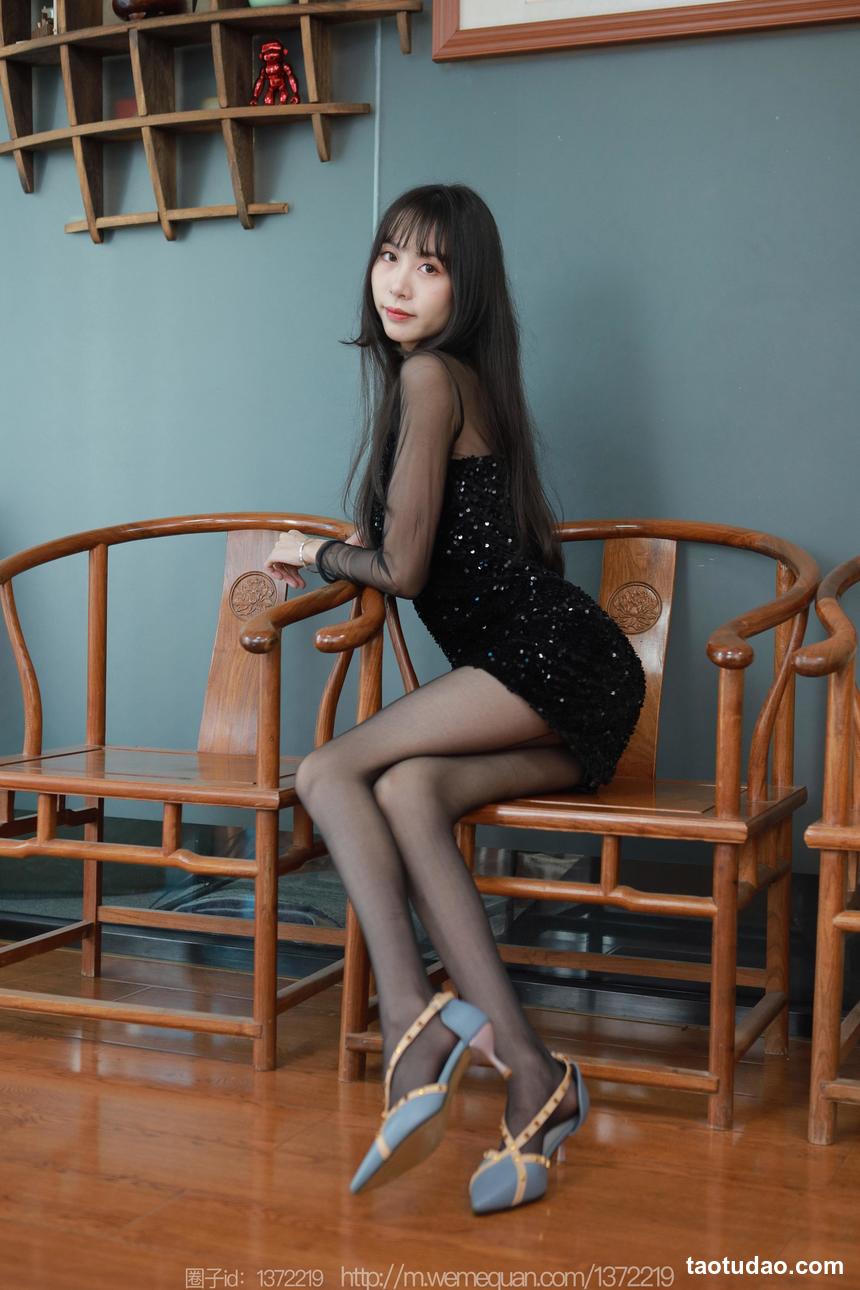 图片[2]-[IESS异思趣向] 2023.04.12 丝享家 1419 团团《亮片嘿丝裙》[83P-99.2M]-绅士图