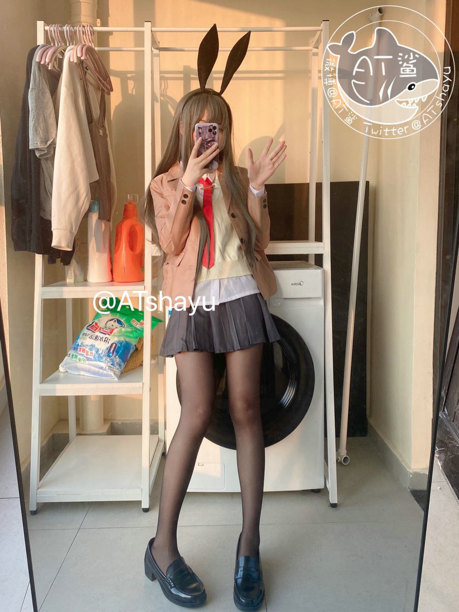 AT鲨 - 麻衣学姐 / 51P1V-21MB / cos萌妹-绅士图