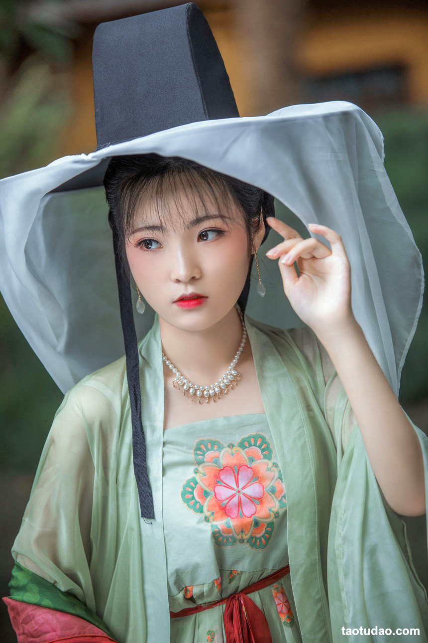 图片[2]-[YITUYU艺图语]2022.05.08 佳人 一个白鹿[22+1P／372MB]-绅士图