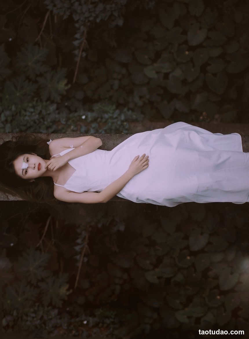 图片[2]-[YITUYU艺图语]2022.06.05 花寂 Hanna[20+1P／70.2MB]-绅士图