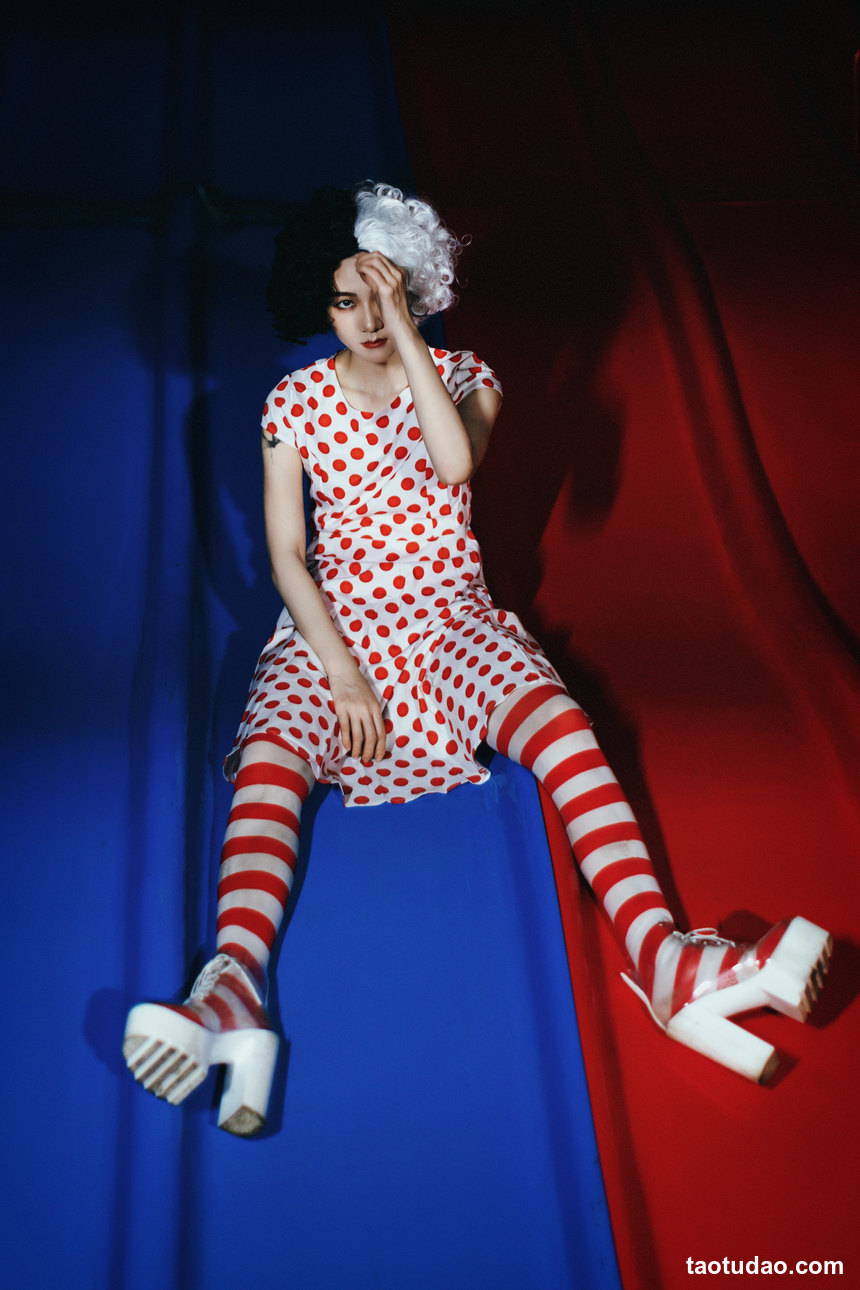 图片[4]-[YITUYU艺图语]2022.07.01 小丑下集 阿离[29+1P／516MB]-绅士图