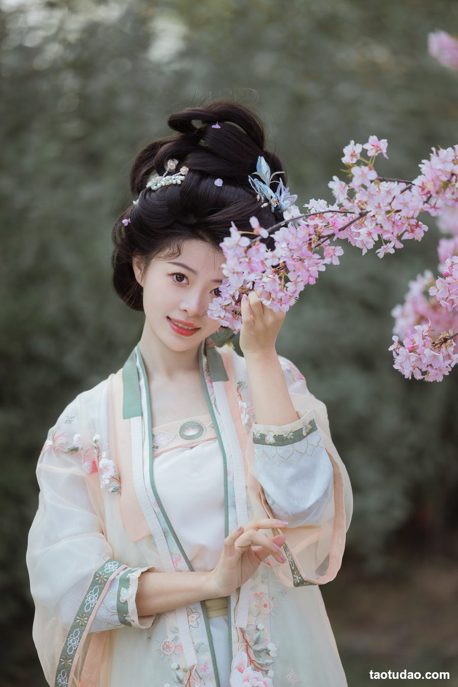 图片[2]-[YITUYU艺图语]2023.03.23 樱落雨 姚姚[28+1P／555MB]-绅士图