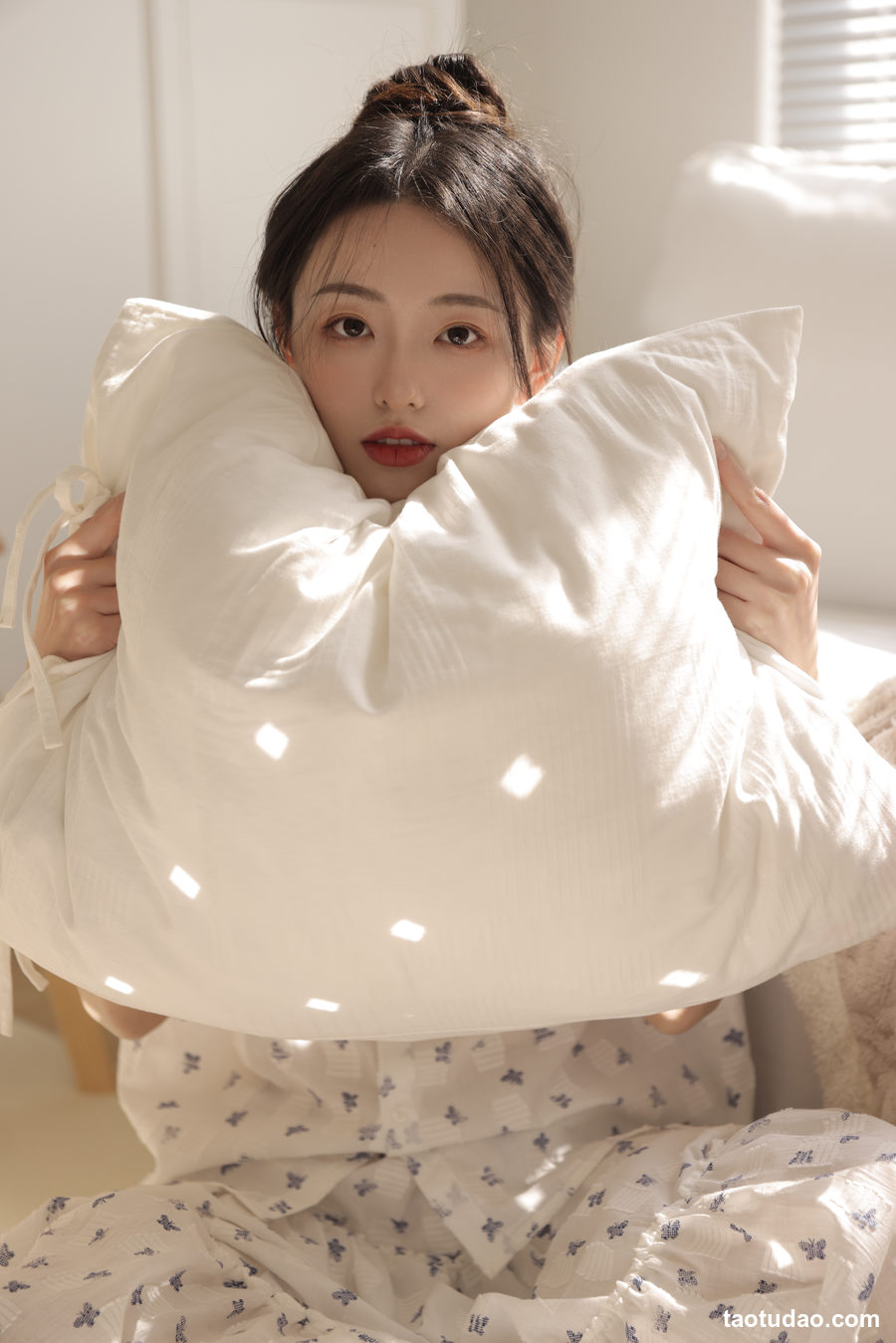 图片[4]-[YITUYU艺图语]2023.03.02 粉色童话 酥香兔肉[21+1P／199MB]-绅士图