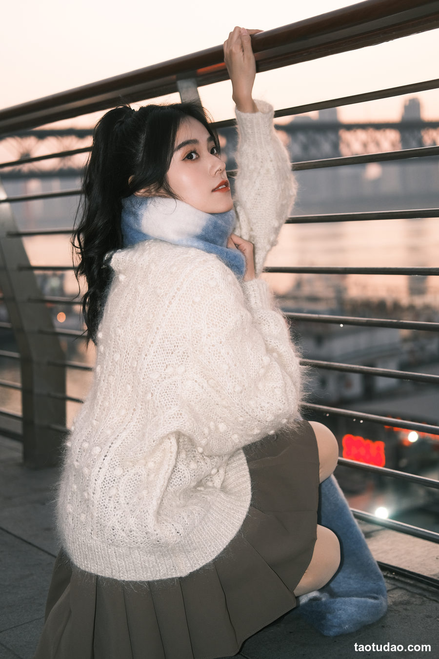 图片[2]-[YITUYU艺图语]2023.02.15 一直到夜幕降临 靜鏡婧[33+1P／483MB]-绅士图