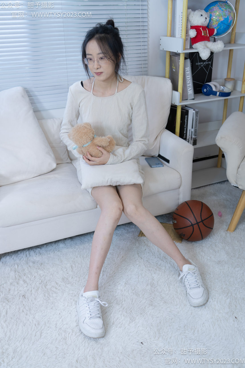 图片[4]-甜予摄影 NO.087 静静-板鞋、白棉袜、裸足[106P+2V／9.33GB]-绅士图